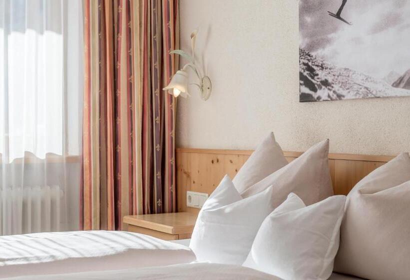 آپارتمان سوپریور 2 خوابه, Pension Bergfrieden