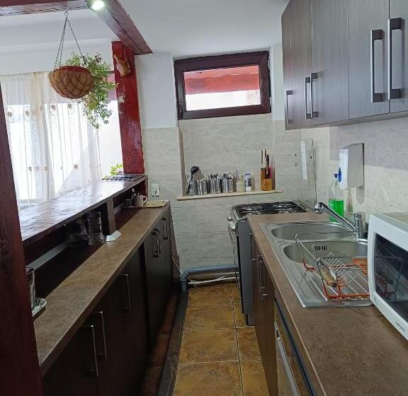 וילה בת חדר שינה 1, Pensiunea Tania