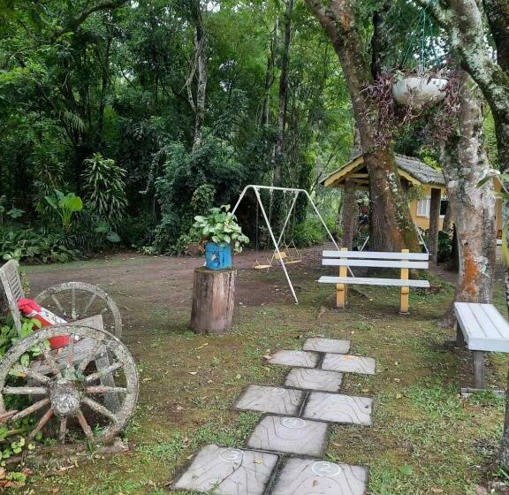 샬레, Pousada Rio Do Ouro