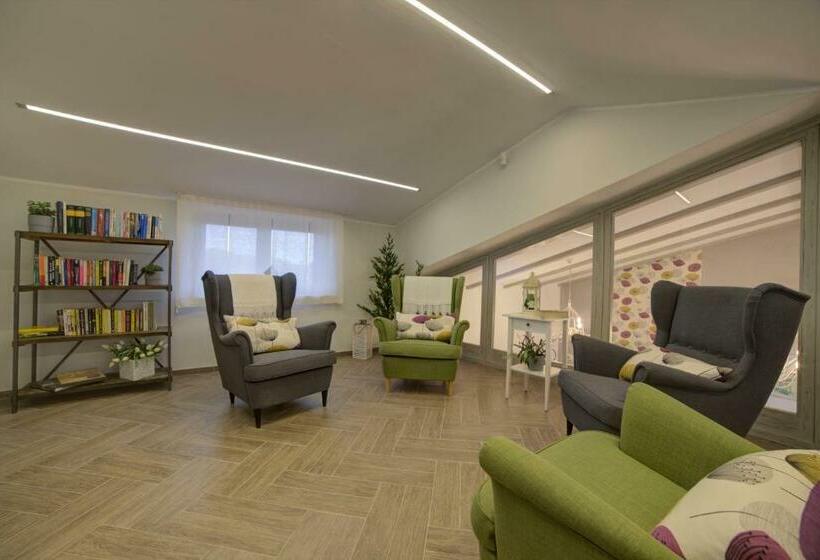 חדר דלוקס, Villaggio Cristina