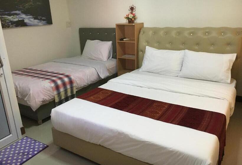 Номер Стандарт Трехместный, บุญจินดา รีสอร์ท