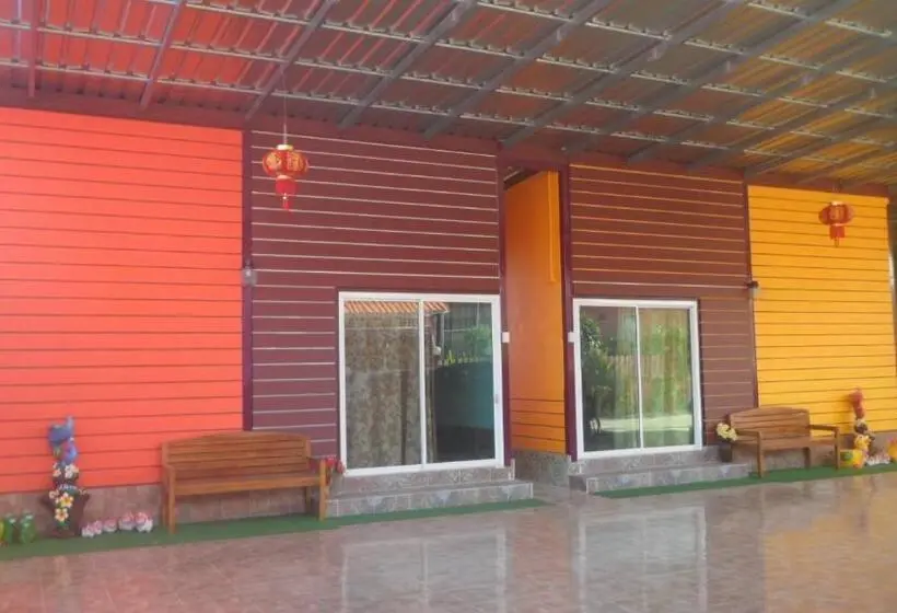 スタンダード4人部屋, บุญจินดา รีสอร์ท