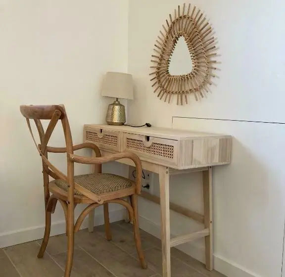 3ベッドルームハウス, Gîte Et Lodges Du Hitton