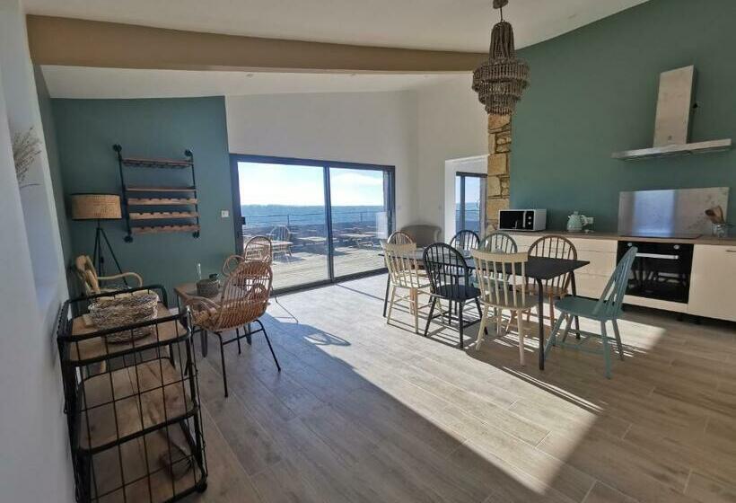 Дом 3 Спальни, Gîte Et Lodges Du Hitton