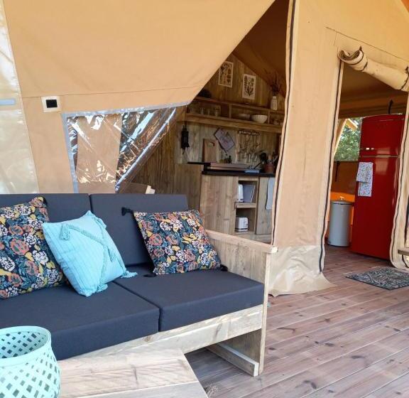 스탠다드 방갈로, Gîte Et Lodges Du Hitton