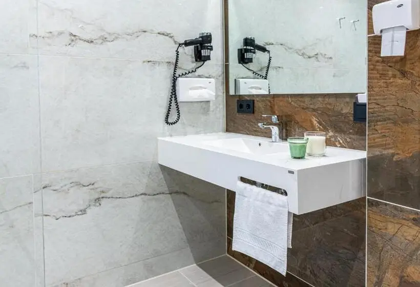 Quarto Superior, Kb
