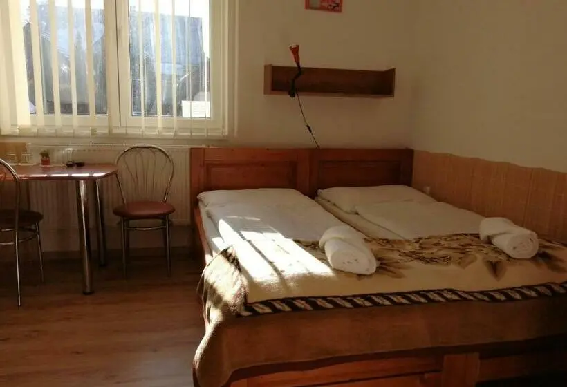 スタンダードトリプルルーム, Guest House Kovalik