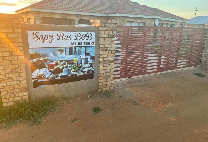 豪华房间, Sapzres At Taung