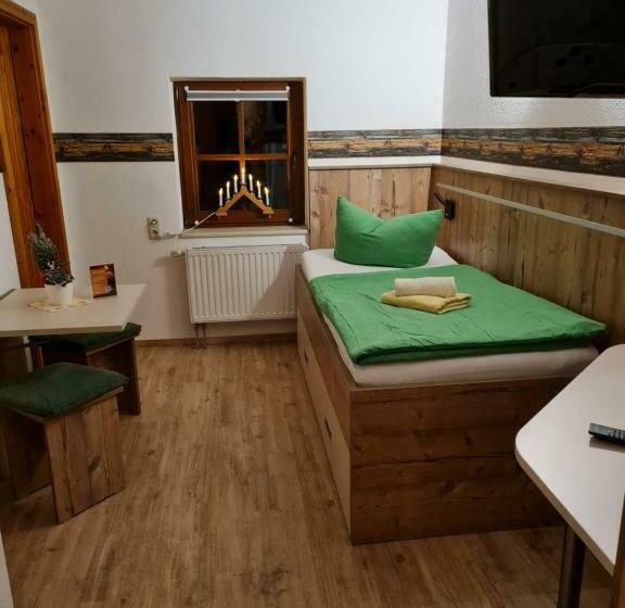 スタンダードシングルルーム, Pension Und Gaststätte Zur Knappenschänke