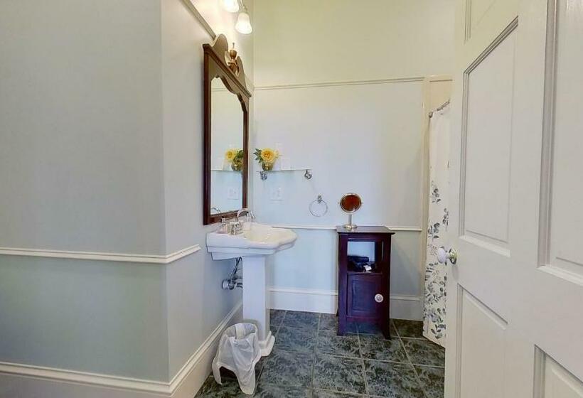 חדר סטנדרט עם מיטת קינג, John Joseph Inn