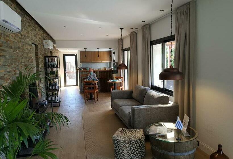 디럭스 룸, Pizzorno Lodge & Wine