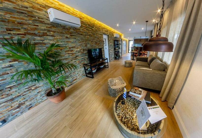 디럭스 룸, Pizzorno Lodge & Wine
