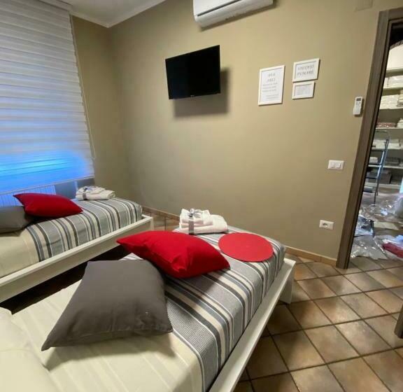 スタンダードルーム, B&b Ares Castel Baronia