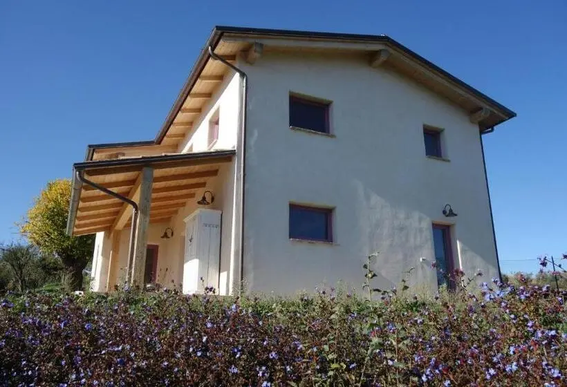 １ベッドルームハウス, B&b Le Tamerici