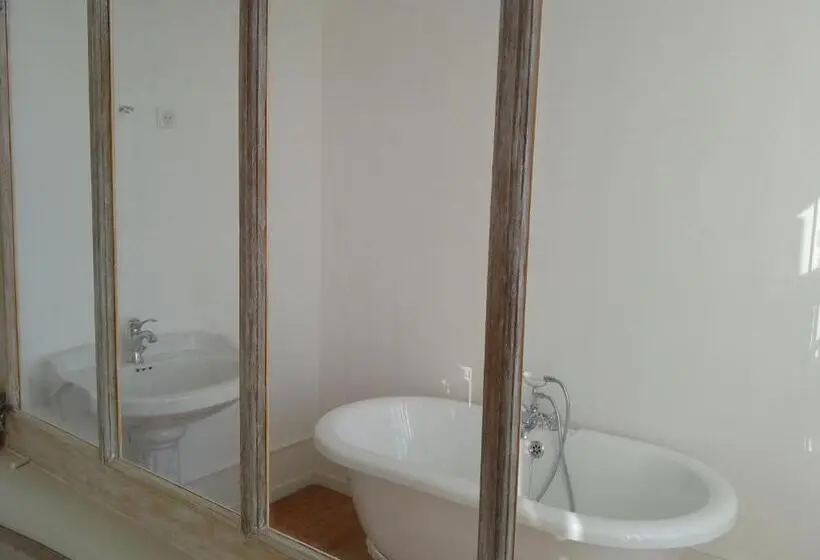 Chambre Standard, Charme D Antan