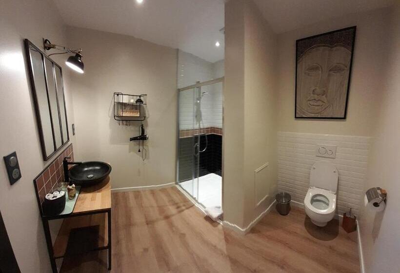 غرفة سوبيريور ثلاثية, La Galuche