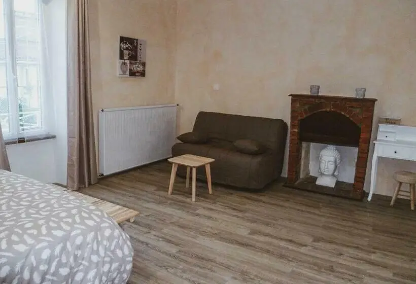 スタンダード４人部屋, La Laujère Chambres D Hôtes Romance