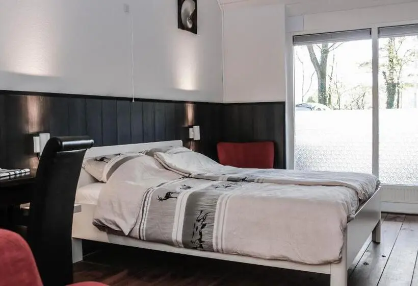 Standard-invahuone King-vuode, T Welink