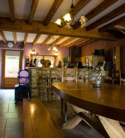 ファミリールーム, Le Clos De Ceintres