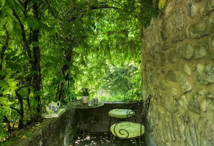 テラス付スイート, Mas En Baronnies Provençales