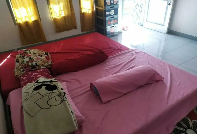 スタンダードルーム, Penginapan Atau Kontrakan Rumah Ciwidey 1 Ruangan 2 Kasur Dewasa Kamar Mandi Dapur Dalam Sewa Harian