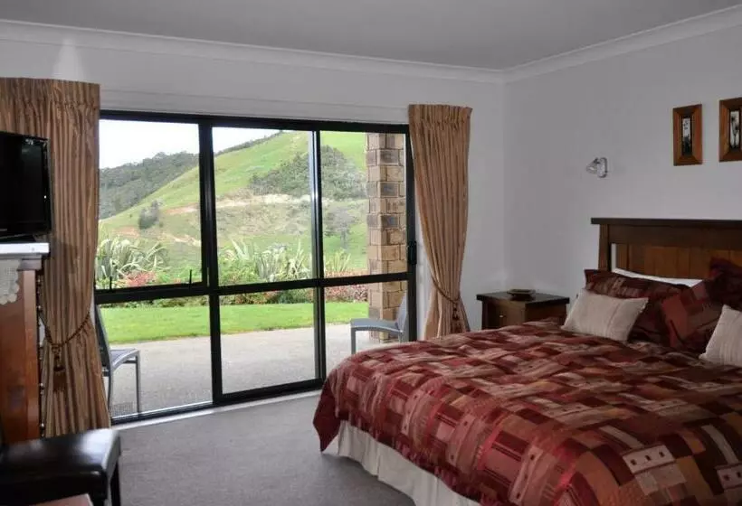 اتاق لوکس با چشم‌انداز دریا, Ohuka Place Homestay