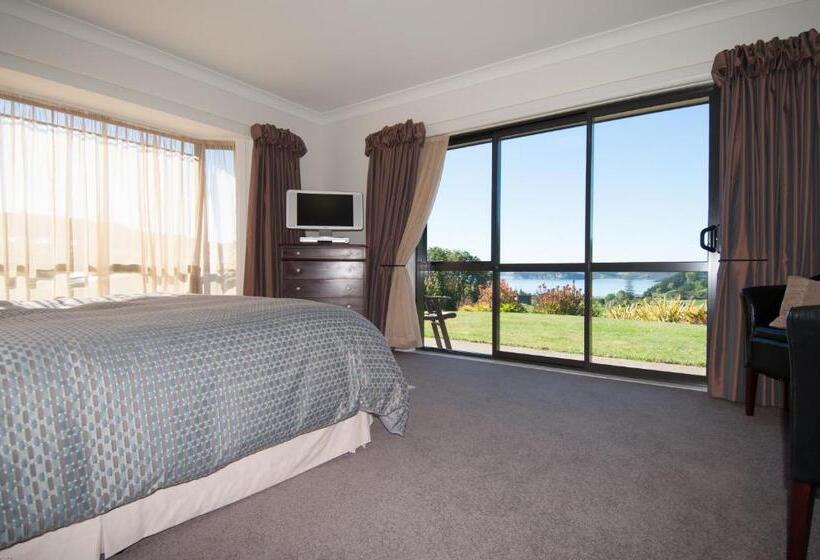 Номер Deluxe Вид на Море, Ohuka Place Homestay