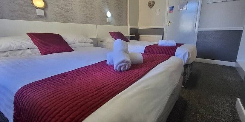 패밀리 룸, The Blenheim Mount