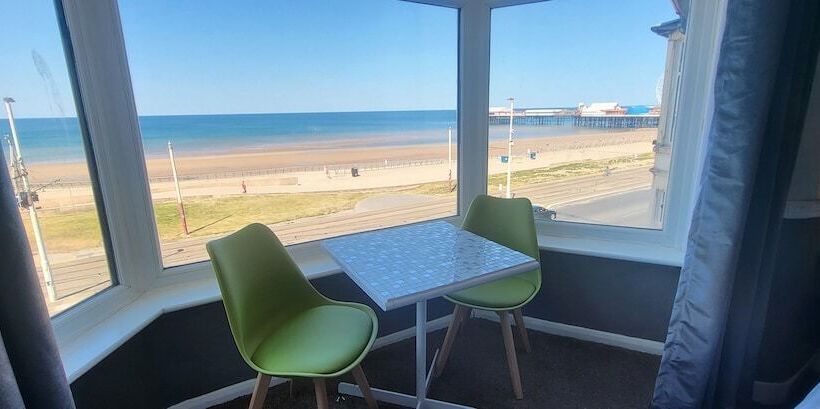 패밀리 룸 바다 전망, The Blenheim Mount