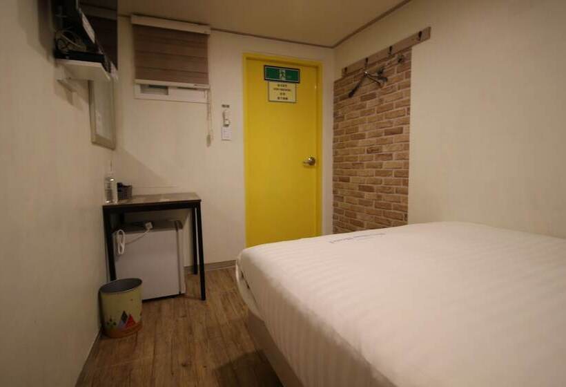 이코노미 룸, Dongdaemun Hwashin Hostel