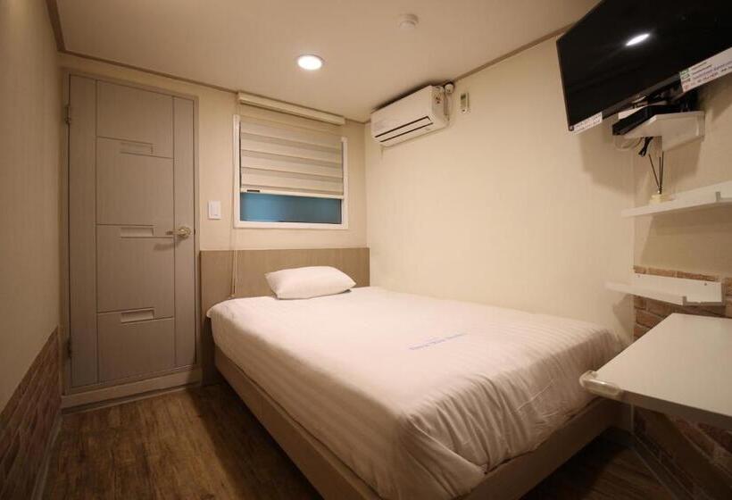 Cameră Economică, Dongdaemun Hwashin Hostel