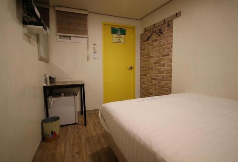 이코노미 룸, Dongdaemun Hwashin Hostel