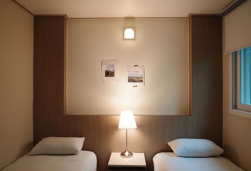 스탠다드 룸, Dongdaemun Hwashin Hostel