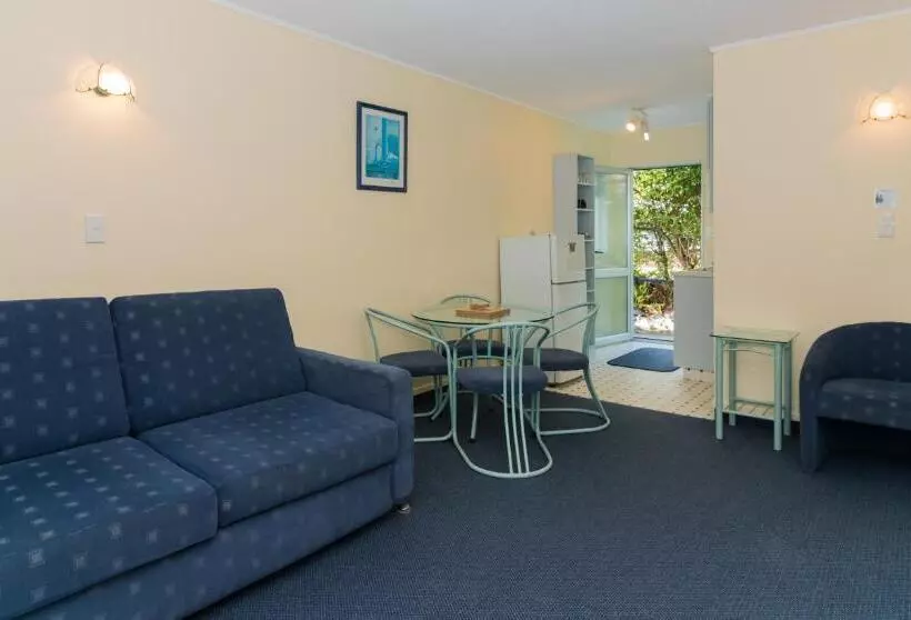 ２ベッドルームアパートメント, Edelweiss Motel