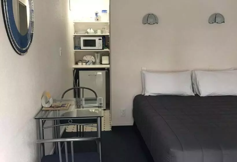 ベーシックワンルーム, Edelweiss Motel