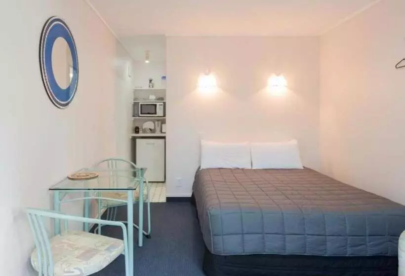 ベーシックワンルーム, Edelweiss Motel