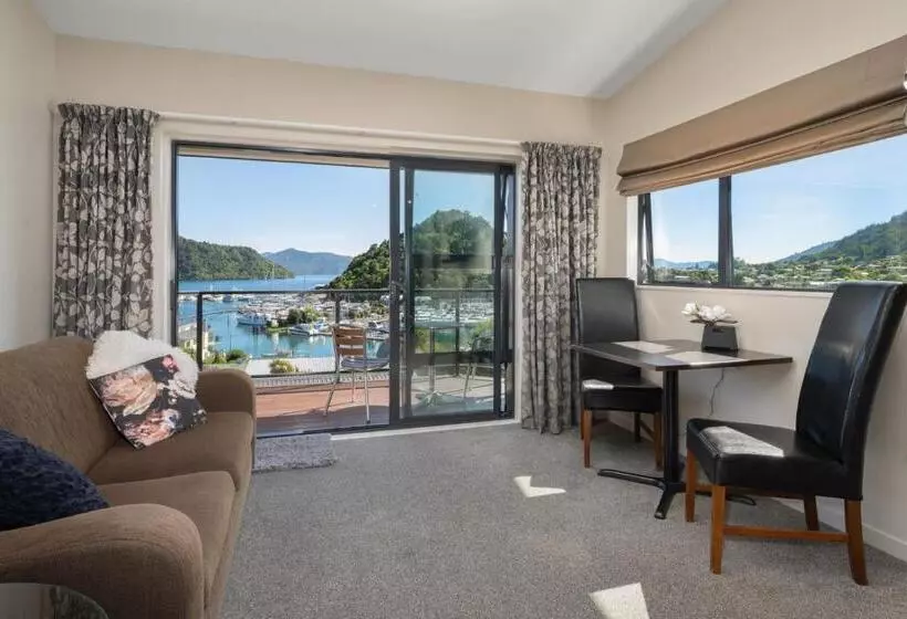 オーシャンビューデラックスステューディオ, Harbour View Motel