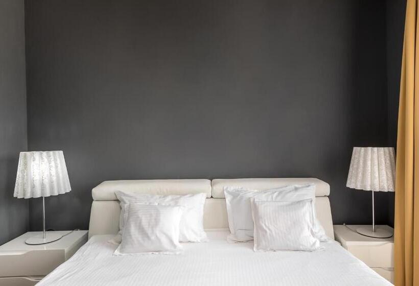 Люкс, Alex&george Boutique