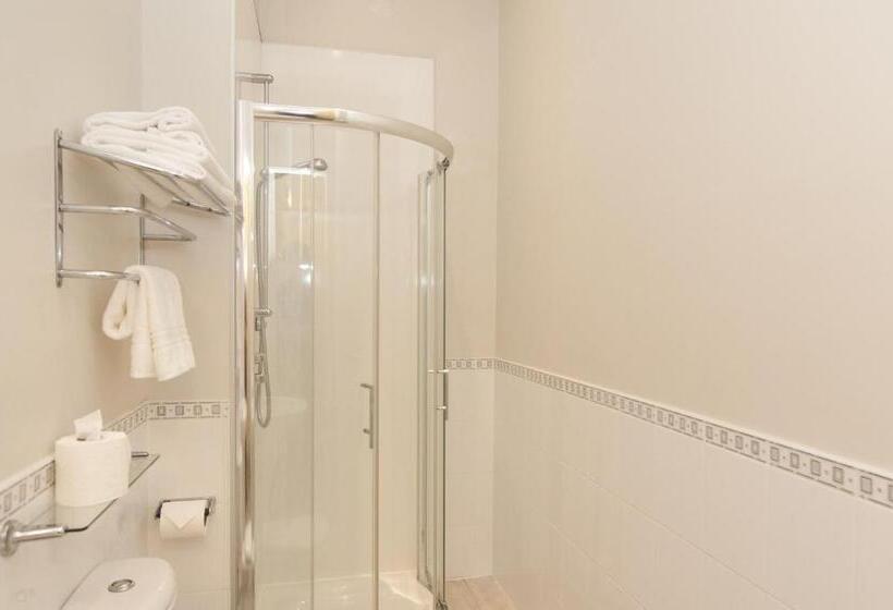 חדר סטנדרט, Bankton House