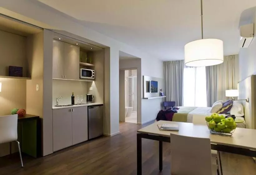 استودیوی استاندارد, Bulnes Eco Suites