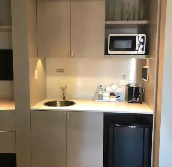 استودیوی استاندارد, Bulnes Eco Suites