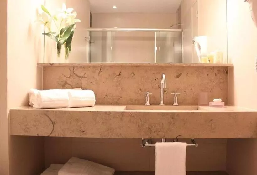 اتاق کلاسیک چهارنفره, Bulnes Eco Suites