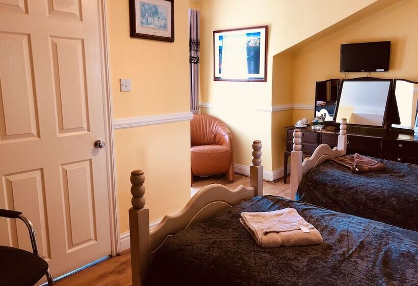Quarto Estandar, Castle Lodge Guest House 86 88 Sheil Rd L6 3af