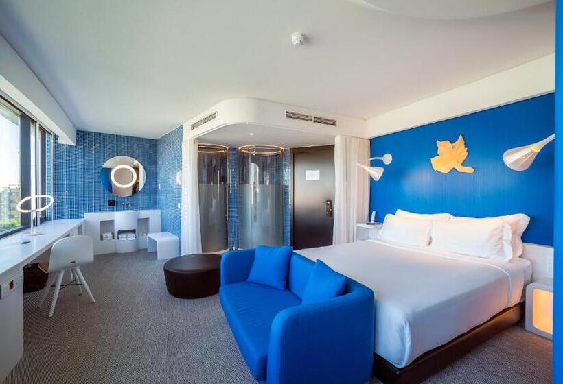 Quarto Superior, Evolution Lisboa