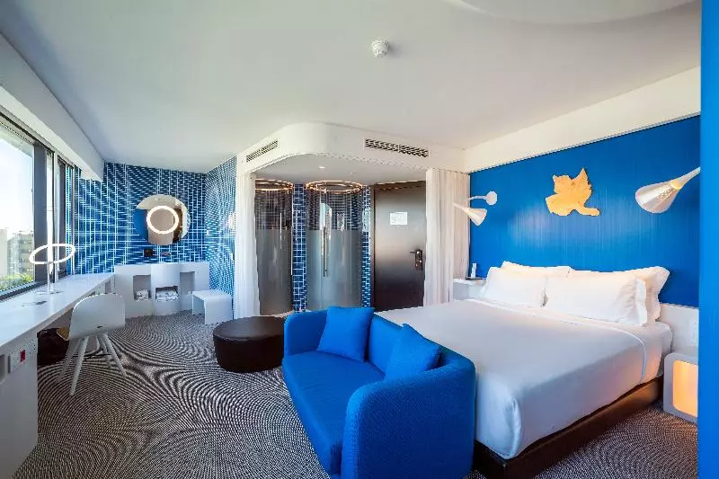 Quarto Superior, Evolution Lisboa