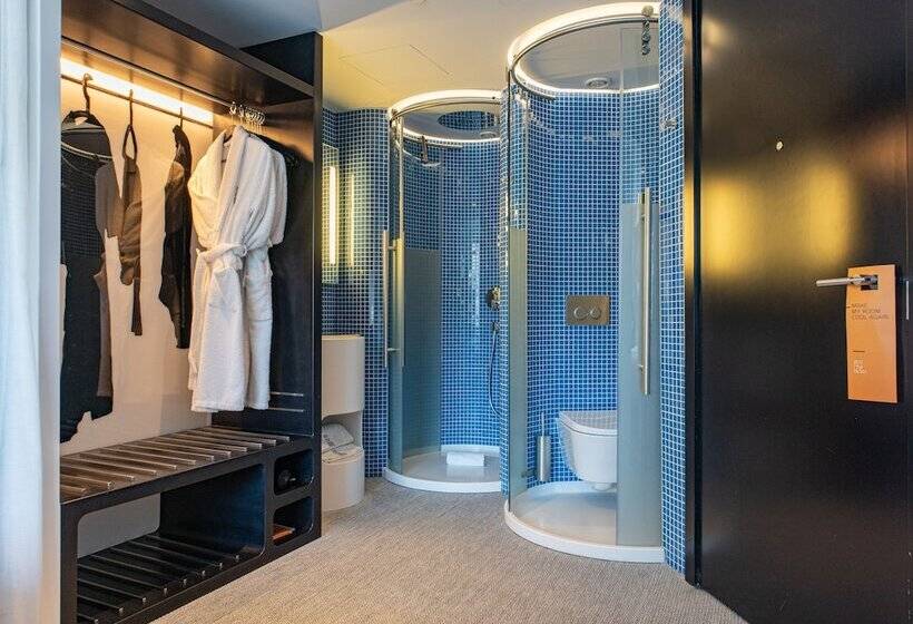 Camera Standard, Evolution Lisboa