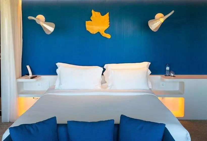 Quarto Estandar, Evolution Lisboa