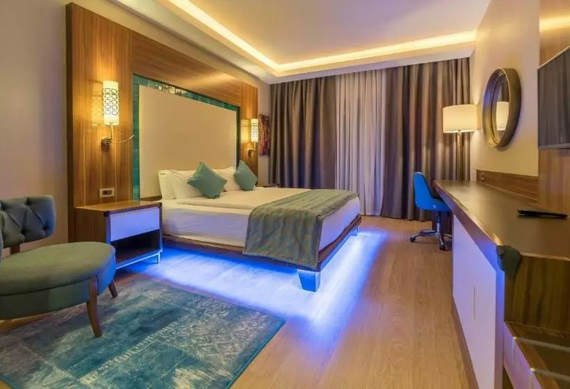 اتاق سوپریور, Ramada by Wyndham Resort Kusadasi