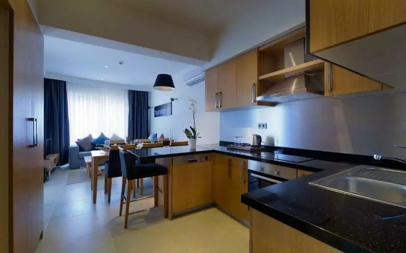 اتاق سوپریور, Ramada by Wyndham Resort Kusadasi