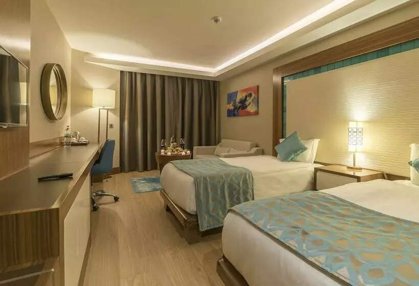 اتاق سوپریور, Ramada by Wyndham Resort Kusadasi